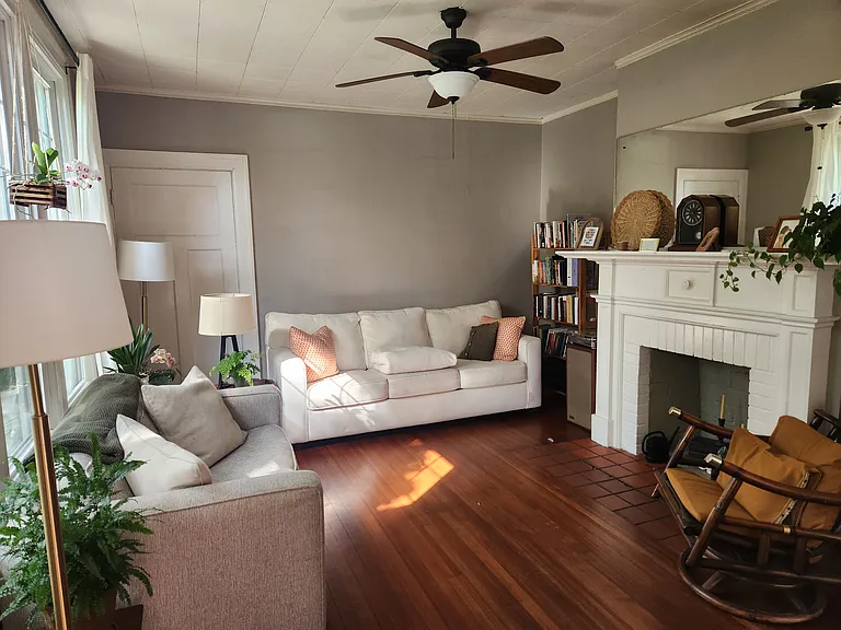 325 James Blvd #2 — Photo 3