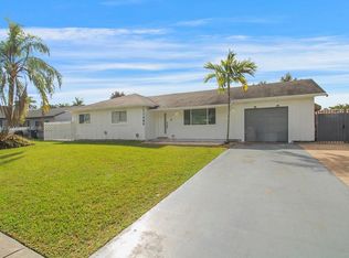 11546 SW 170th St, Miami, FL 33157