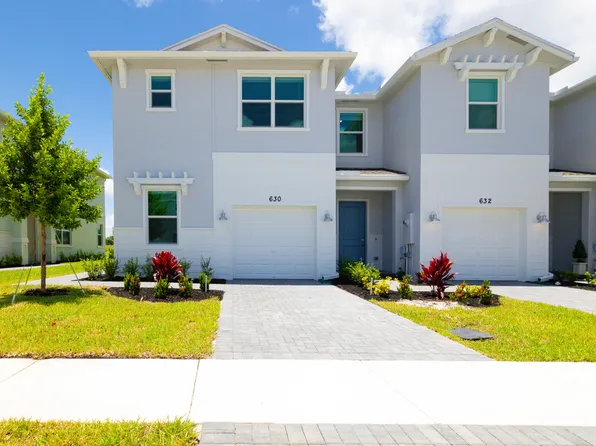 630 SE Lake Falls St, Port Saint Lucie, FL 34984