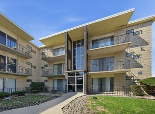 3127 Bernice Rd APT 5, Lansing, IL