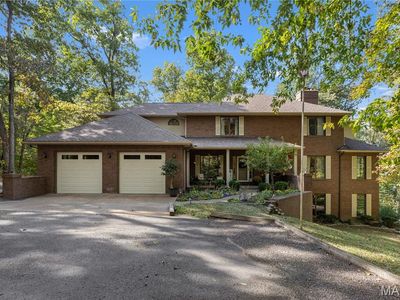 6 Oak Ridge Dr, Washington, MO, 63090