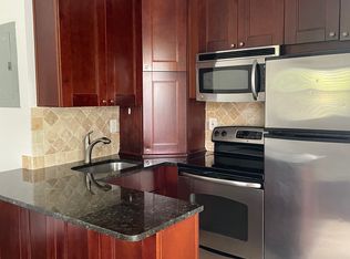413 SE 16th St APT 3, Fort Lauderdale, FL 33316