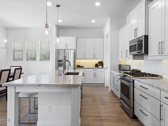 2nd image of 4635 E Vista Bonita Dr