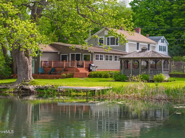 7 Swamp Rd, West Stockbridge, MA 01266