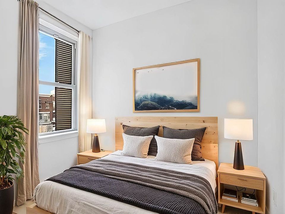 1st image of 306 Palmetto St #1
