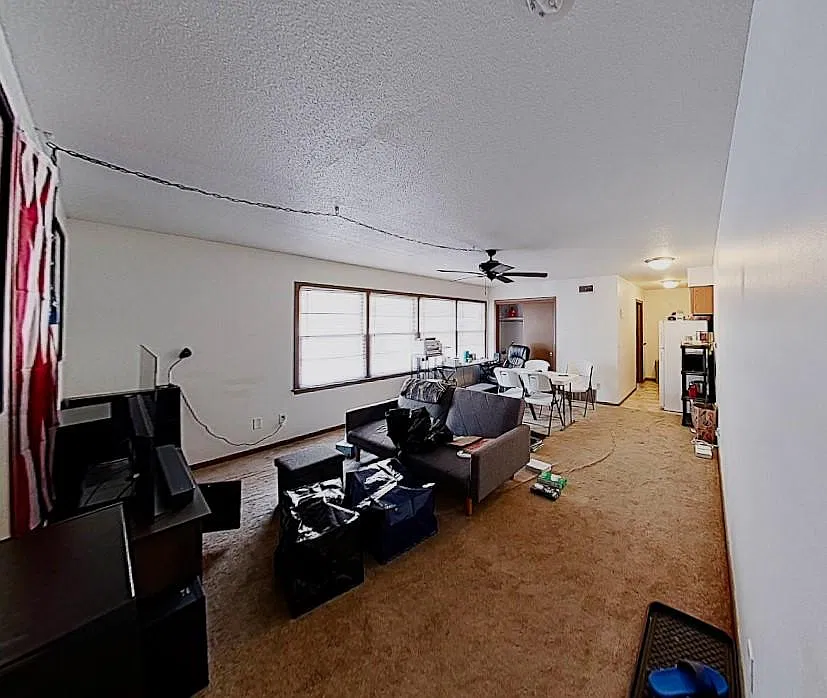 1 bed, 602 sqft, $905 — Photo 2