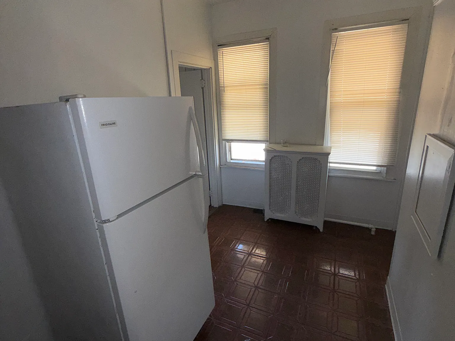 1 bed, $900 — Photo 4