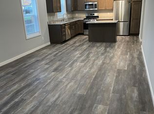 656 Desoto St #1, Saint Paul, MN 55130