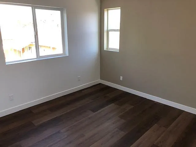 17464 Tiara St — Photo 8