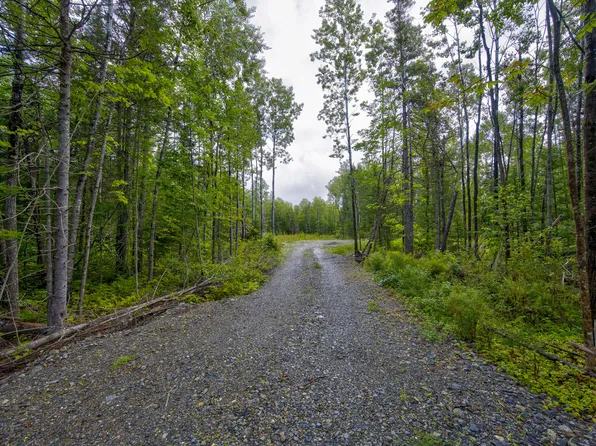918 Old County Road, Etna, ME 04434