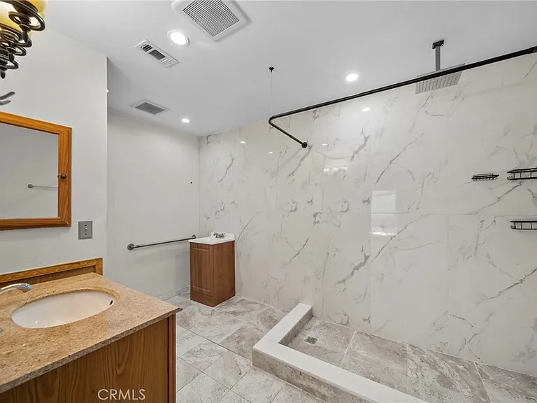 14071 Fenton Ln — Photo 19