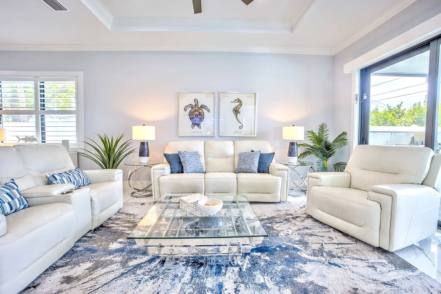 4 bed, 3.0 bath, 2583 sqft, $6,276 — Photo 1