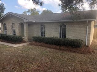 4990 Paige Hills Dr, Elmore, AL 36025