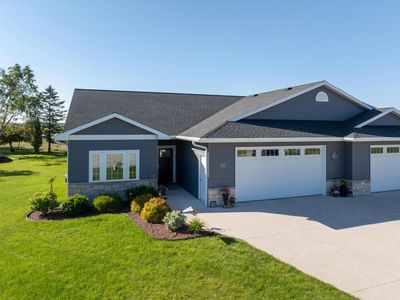 2532 Stoney Brook COURT, Manitowoc, WI, 54220