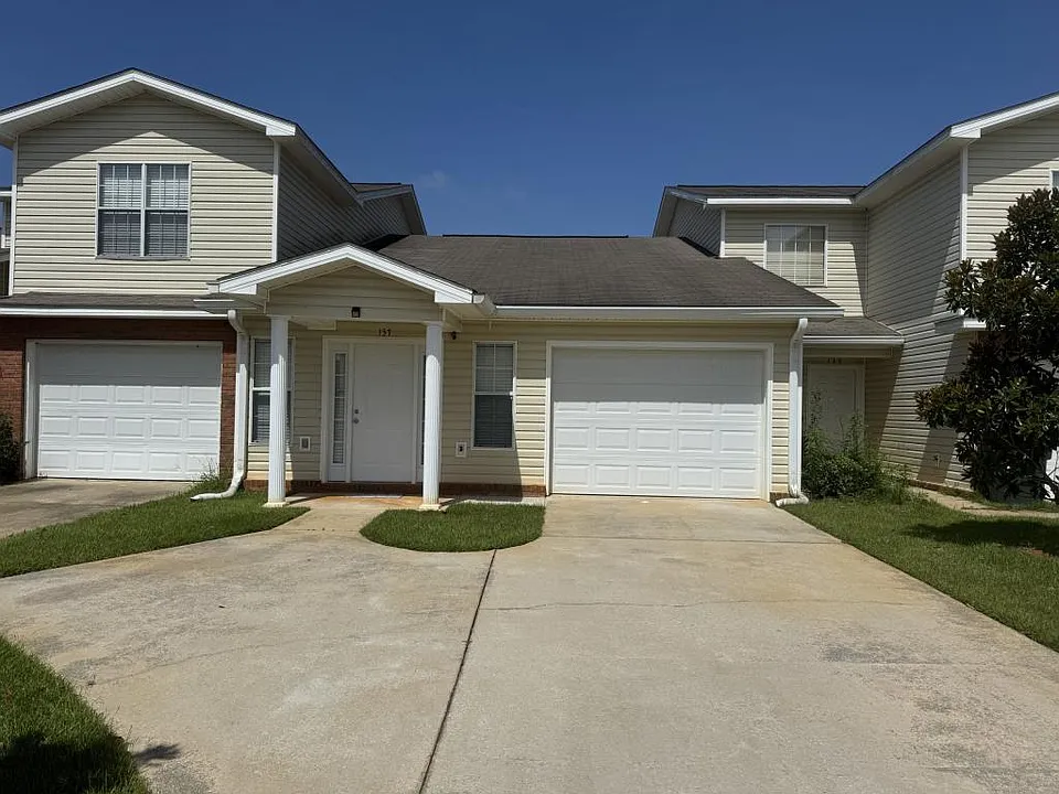 137 Winterberry Way