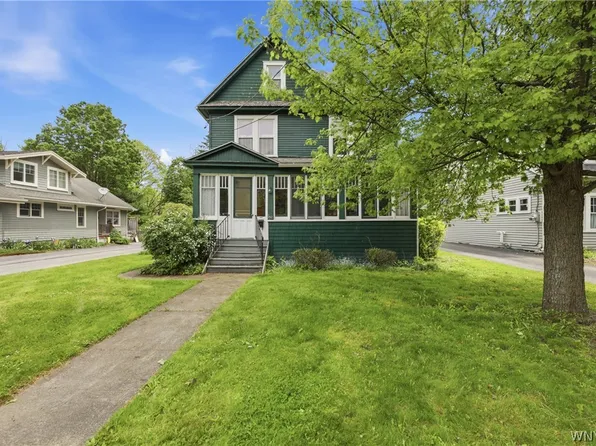 262 Walnut St, East Aurora, NY 14052