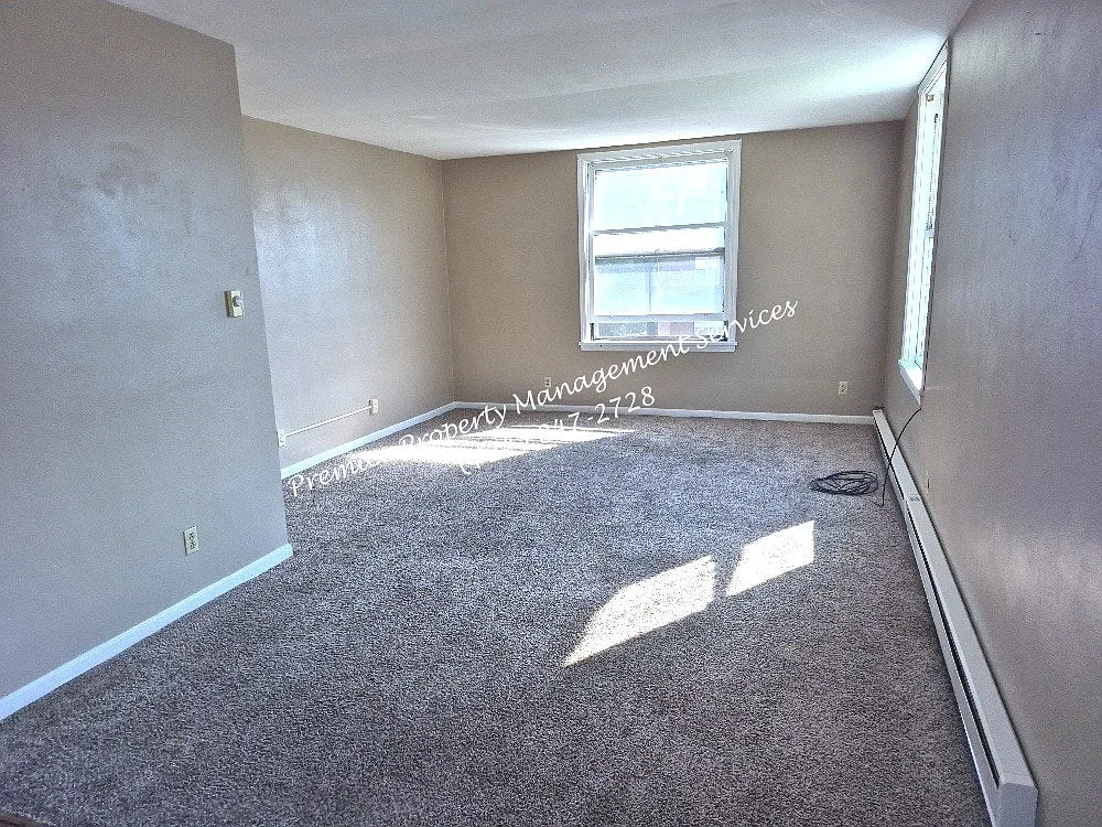 703 24th Street, Unit 2 — Photo 3