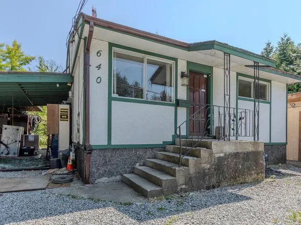 640 Clarke Rd, Coquitlam, BC V3J 3X6