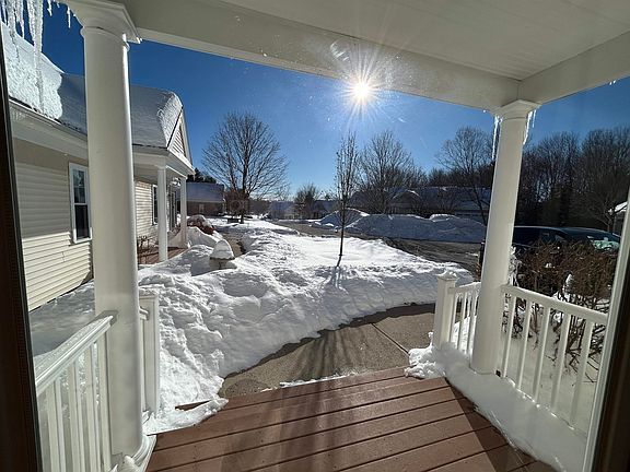 2nd image of 7 Hilltop Lane