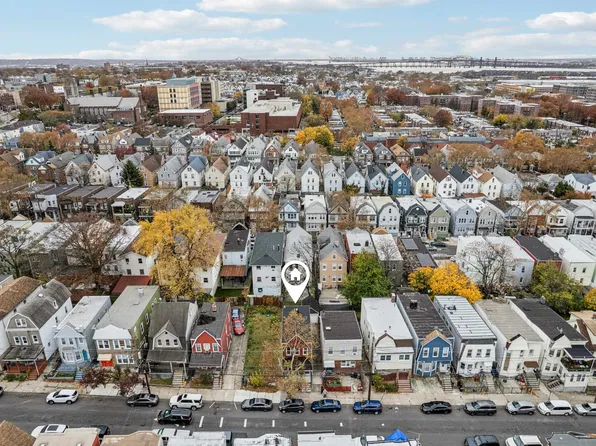 299 Claremont Avenue image 38 of 44