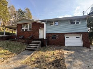 220 Industrial Park Ln, Rocky Top, TN 37769