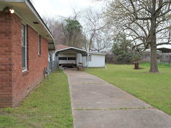 4th image of 560 Timmins Dr