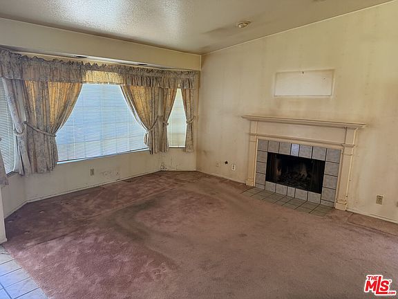 5th image of 27854 Crookshank Dr