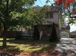 218 E Meyer Ave, New Castle, PA 16105