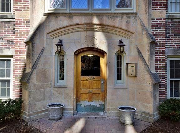 2nd image of 1126 W Washington Blvd #1A