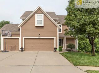 6307 Brownridge Dr, Shawnee, KS 66218
