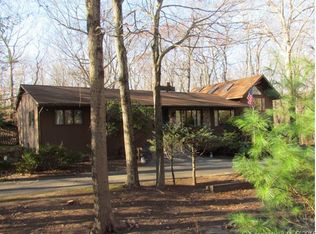 46 Reynolds Rd, Norwich, CT 06360