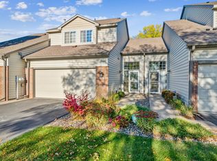 2543 Stockbridge Rd, Mendota Heights, MN 55120