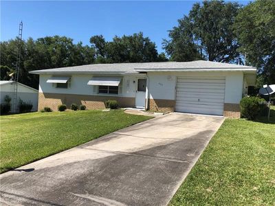 405 1st Dr, Lady Lake, FL, 32159