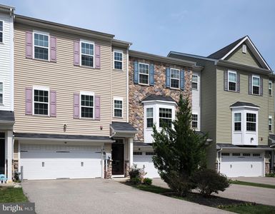 143 Graystone Dr, Trevose, PA, 19053