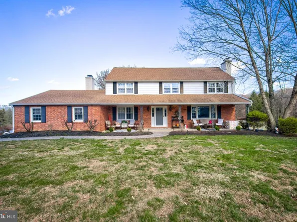 115 Diamond Rock Rd, Phoenixville, PA 19460