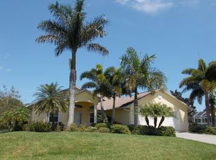 957 Majestic Ave, Sebastian, FL 32958