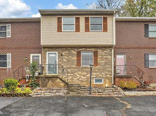 79 Ashford Dr, Enola, PA 17025