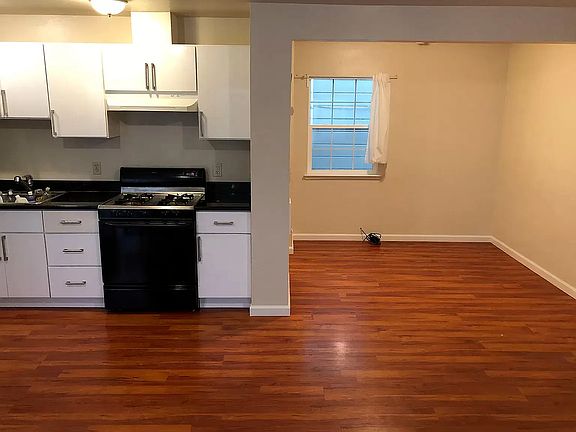 Kitchen/Sleeping Alcove