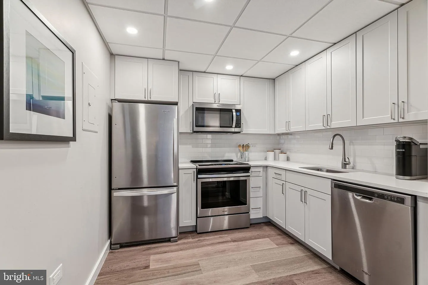 1 bed, 760 sqft, $2,325 — Photo 2