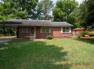 606 Cypress Ave, Greenwood, MS 38930