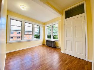 64-12 60th Pl #2, Ridgewood, NY 11385