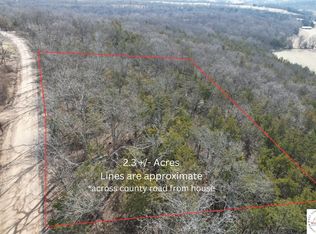 172 County Road 425, Bonnots Mill, MO 65016