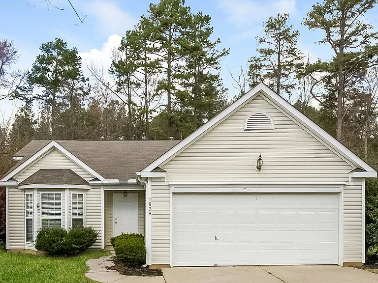 1839 Colin Creek Ln — Photo 1