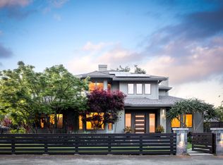 601 Hawthorne Ave, Los Altos, CA 94024