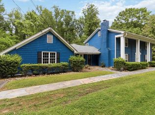 1840 Spalding Dr, Sandy Springs, GA 30350