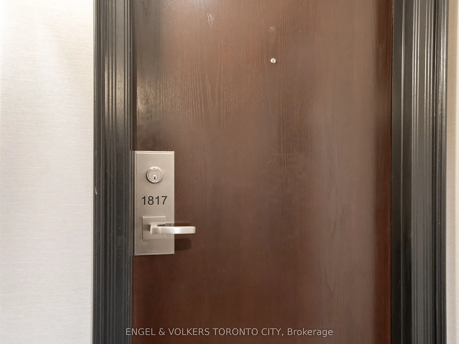 3 bed, $4,200 — Photo 1