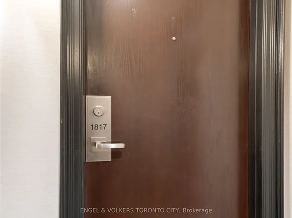 7 King St E, Toronto, ON