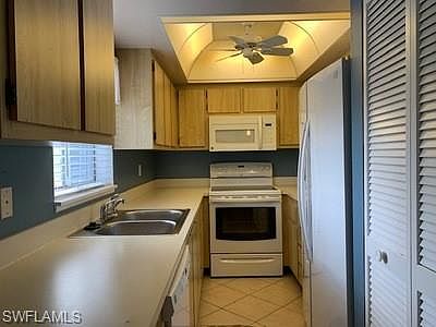 4th image of 1297 7th Ave N APT 107