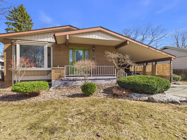 415 Waterloo St, Saugeen Shores, ON N0H 2C1