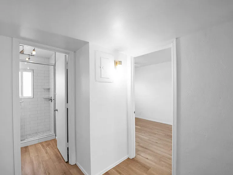 547 W San Juan Ave #B — Photo 9